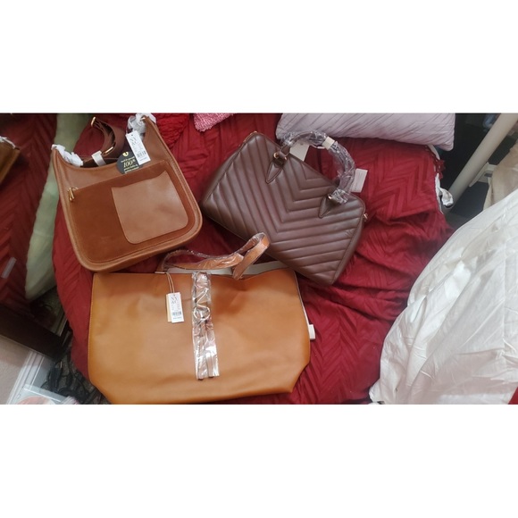 Purses purses purses! - Picture 7 of 15